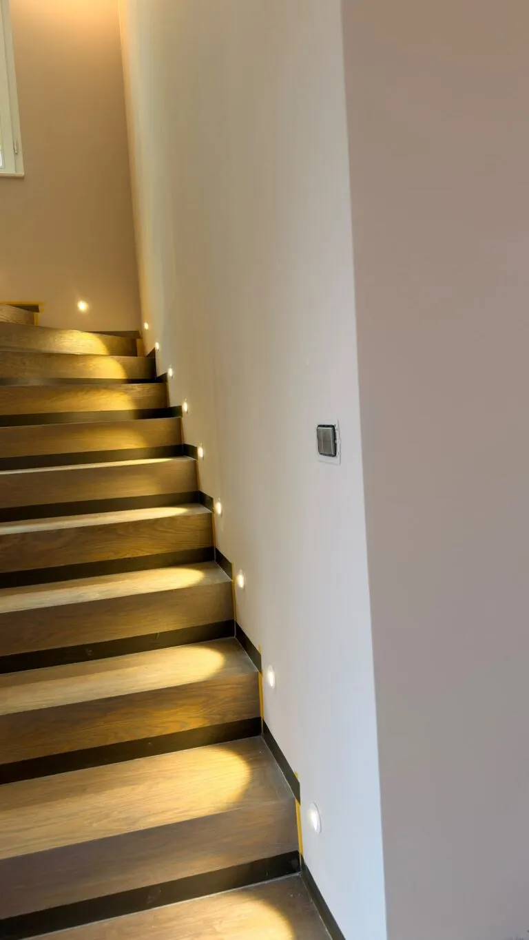 Volets & boiseries – chantier de peinture dans le pays de Grasse